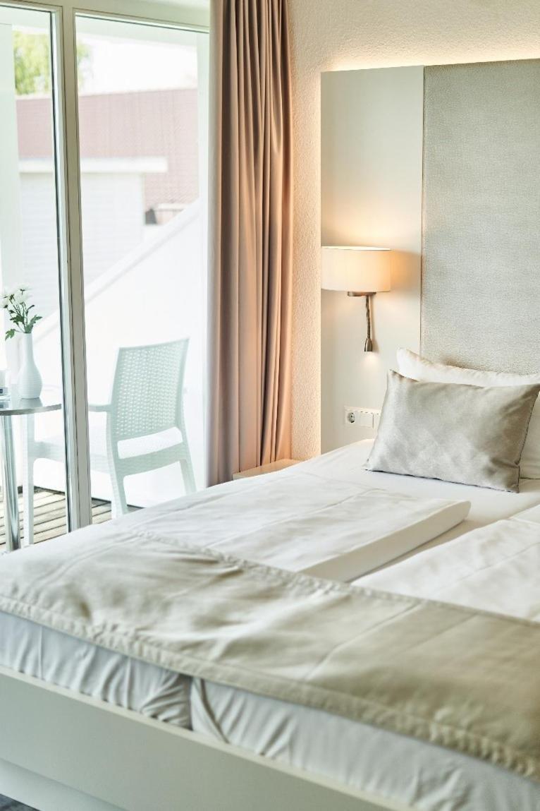 Hotel Hoeri Am Bodensee Gaienhofen  Ngoại thất bức ảnh