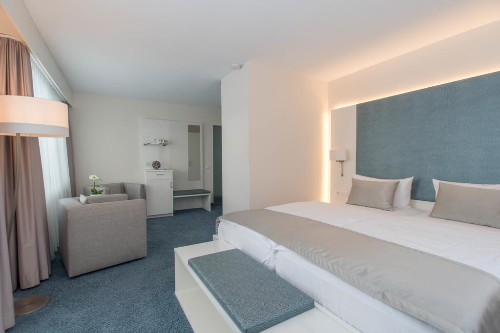Hotel Hoeri Am Bodensee Gaienhofen  Ngoại thất bức ảnh